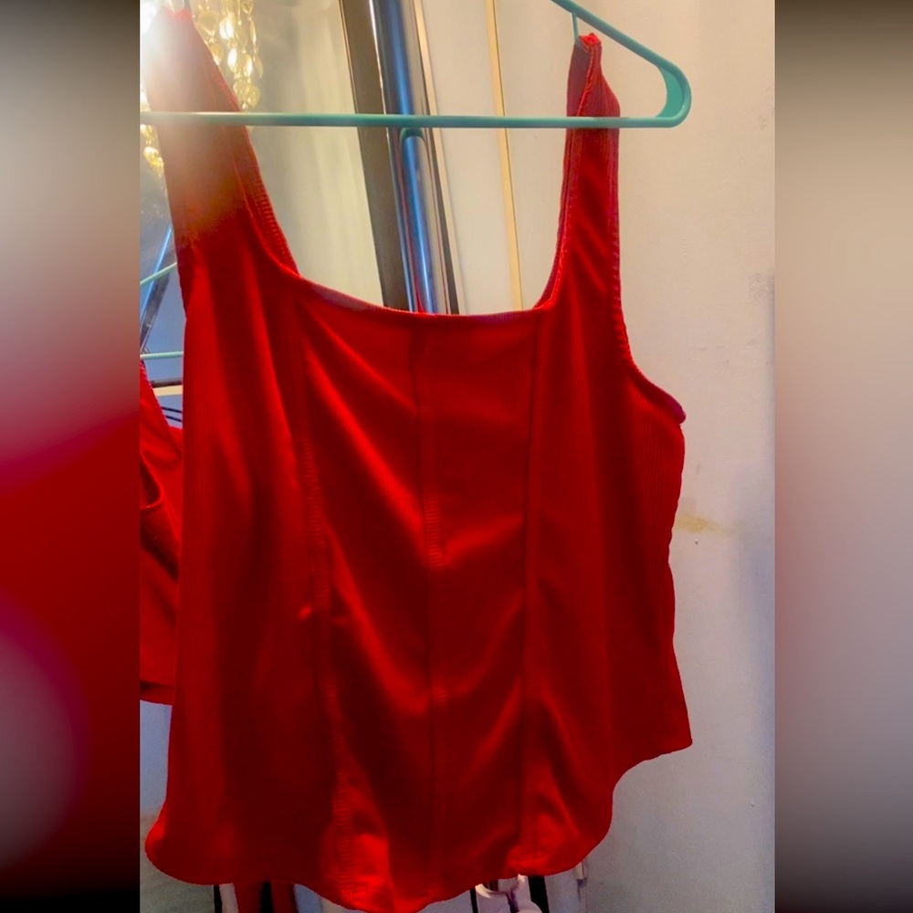 Red Asymmetrical Hem Tank Top in XL